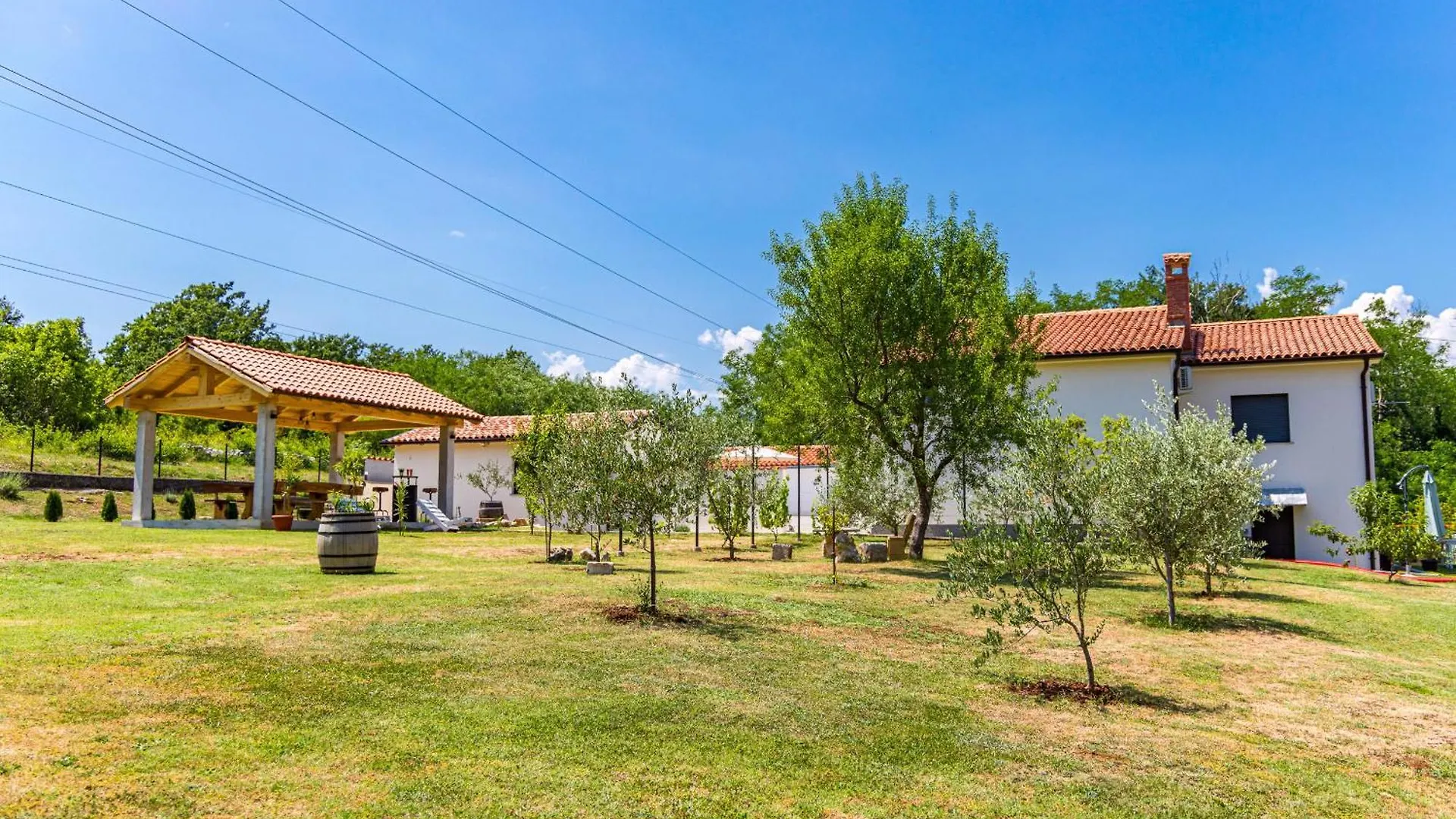Nature Lovers Retreat - Casa Irena With Pool Kršan 0*,  Chorvatsko